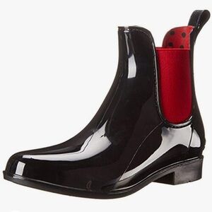 Ralph Lauren Tally Short Rubber Rain Ankle Boots in Red and Black